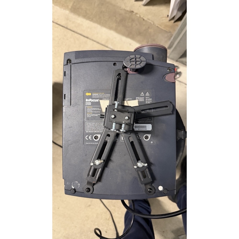 InFocus LP435Z Projector High Resolution Tested Working - Picture 9 of 11